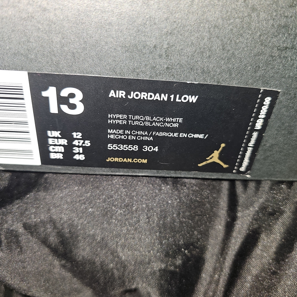 Jordan Air 1 Low Hyper Turqoise - Picture 2 of 9